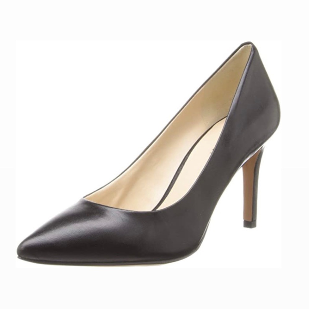 Black Leather Nine West Charly Pumps, Like New!